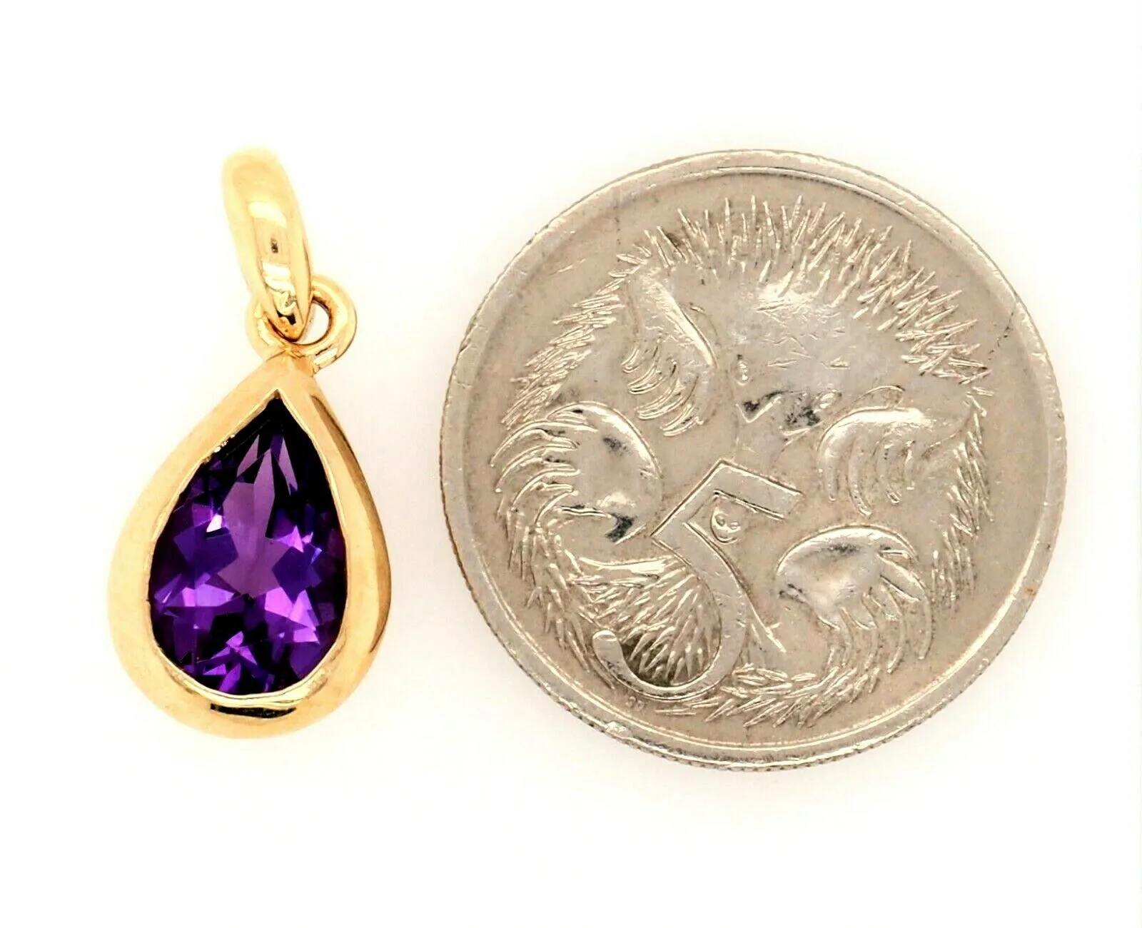 Amethyst 9ct Yellow Gold Pendant