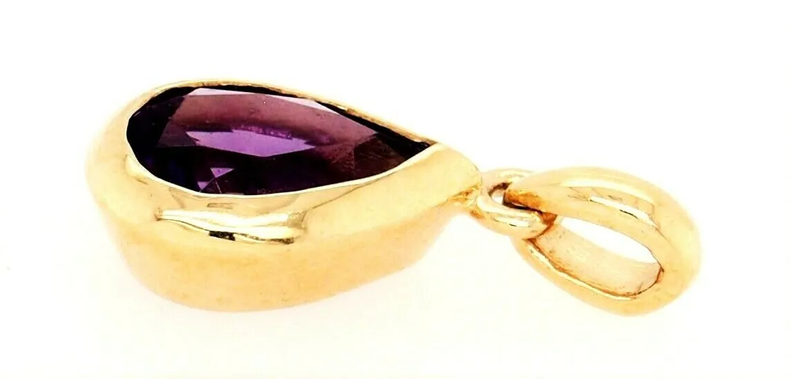 Amethyst 9ct Yellow Gold Pendant