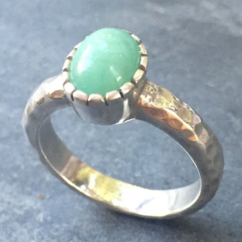 Genuine Emerald Ring - Green Bezel Ring - Vintage Oval Ring