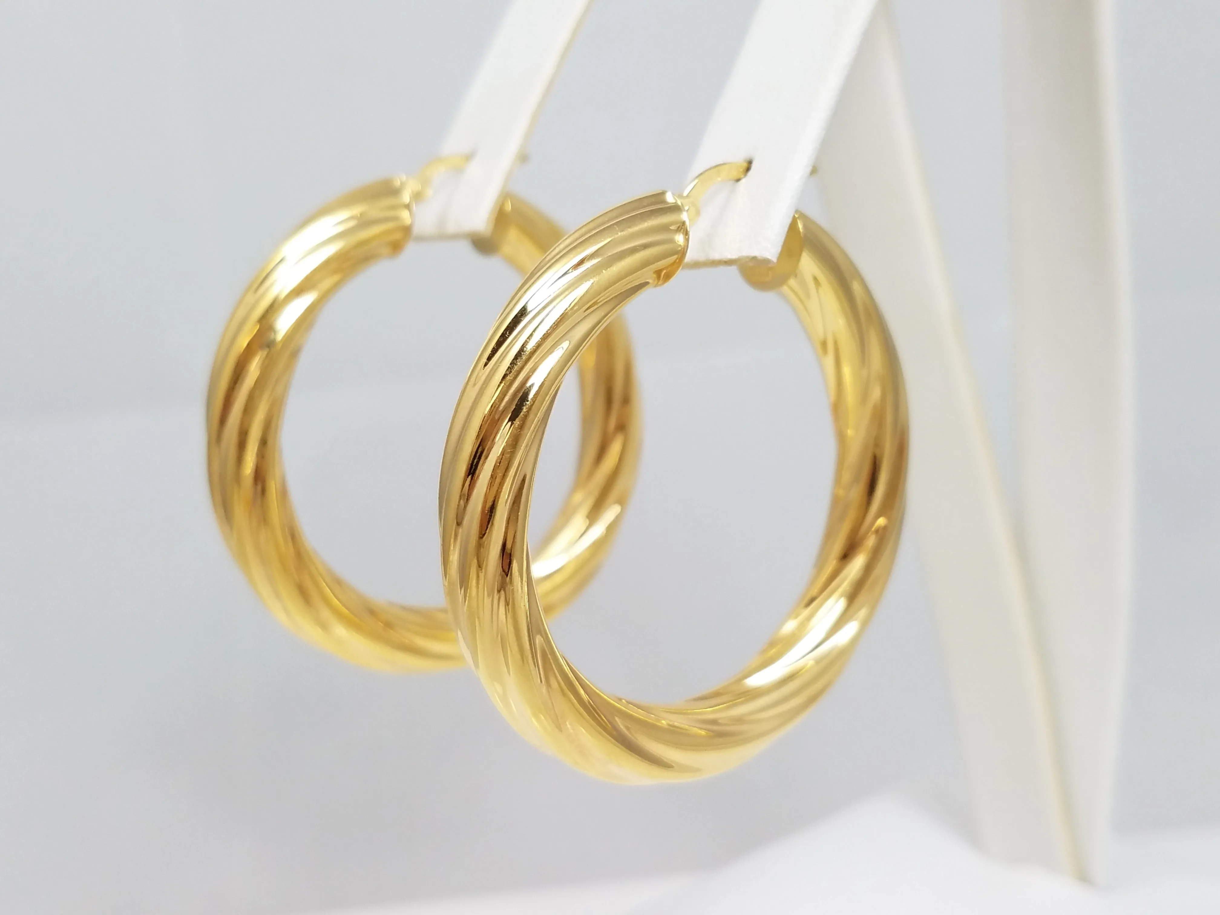 Grand 14k Yellow Gold Spiral Hollow Hoop Earrings Italy