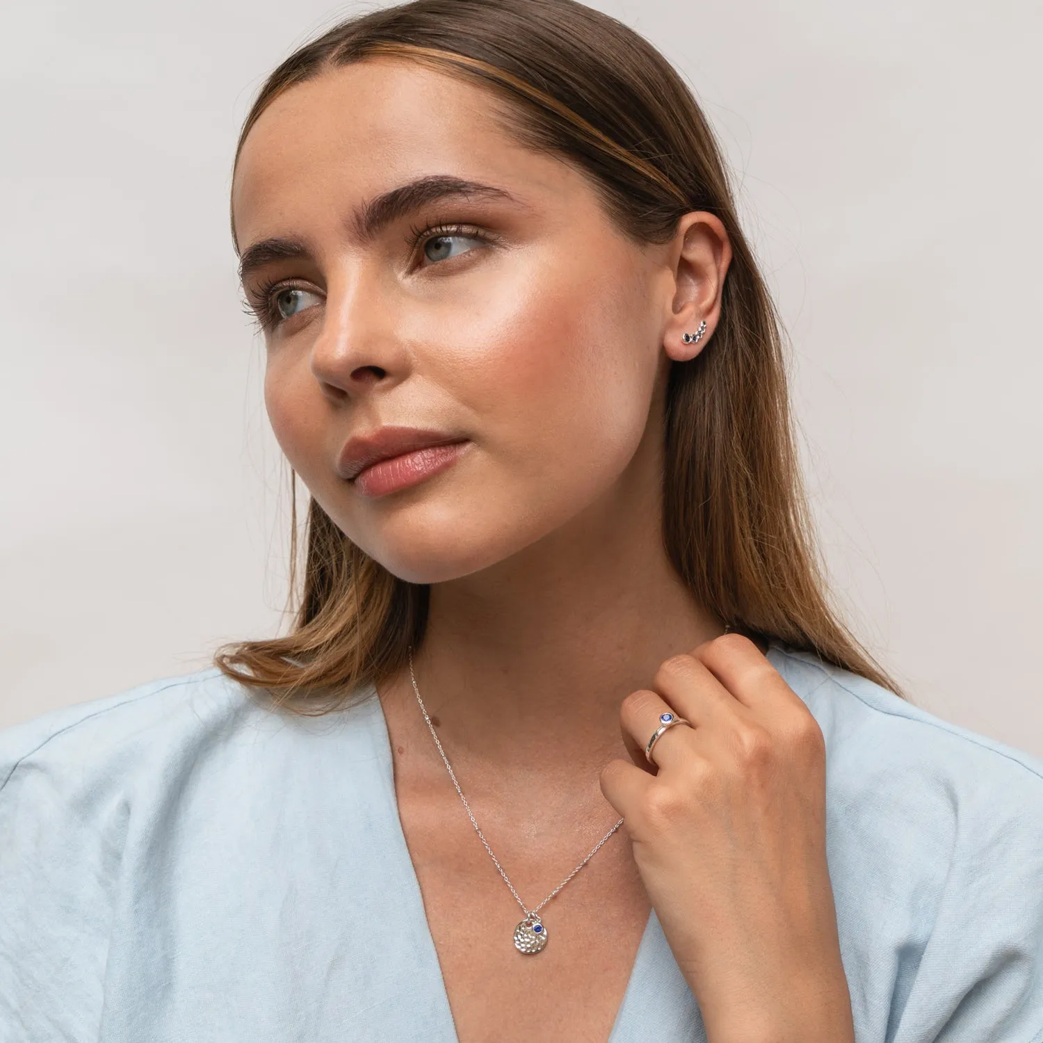 Hammered Disc & Blue Sapphire Array Necklace