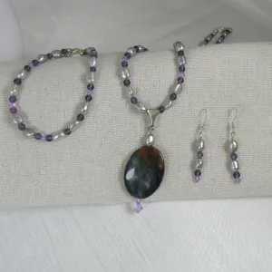 Lilac Pearl Necklace with Lepidolite Pendant Jewelry Set