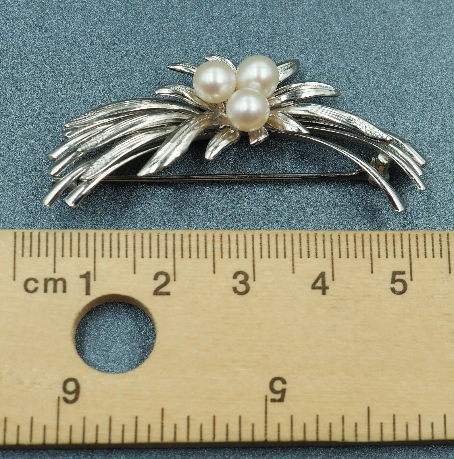 Sterling Silver Cultured Peal Brooch