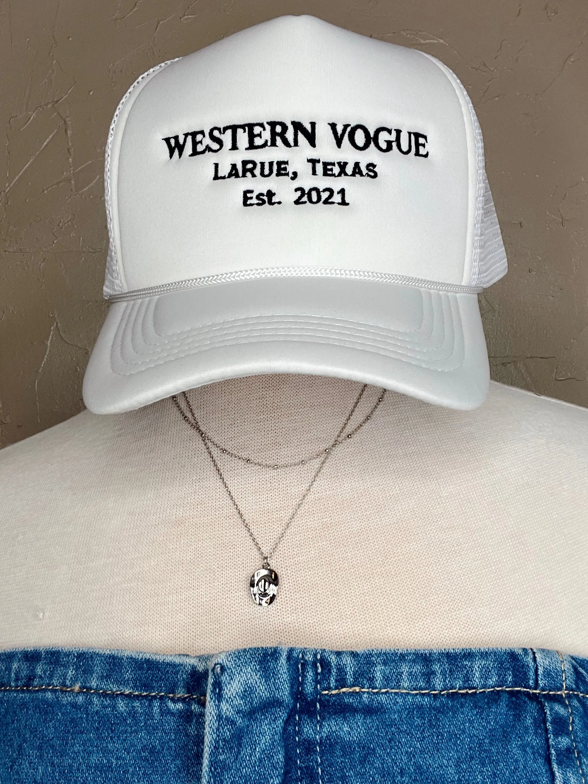 The Ten-Gallon Hat Necklace